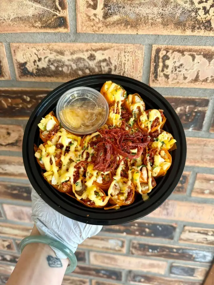 Bánh tráng cuộn